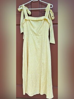 T.J.Maxx Light Yellow Floral Tie-Shoulder Maxi Dress